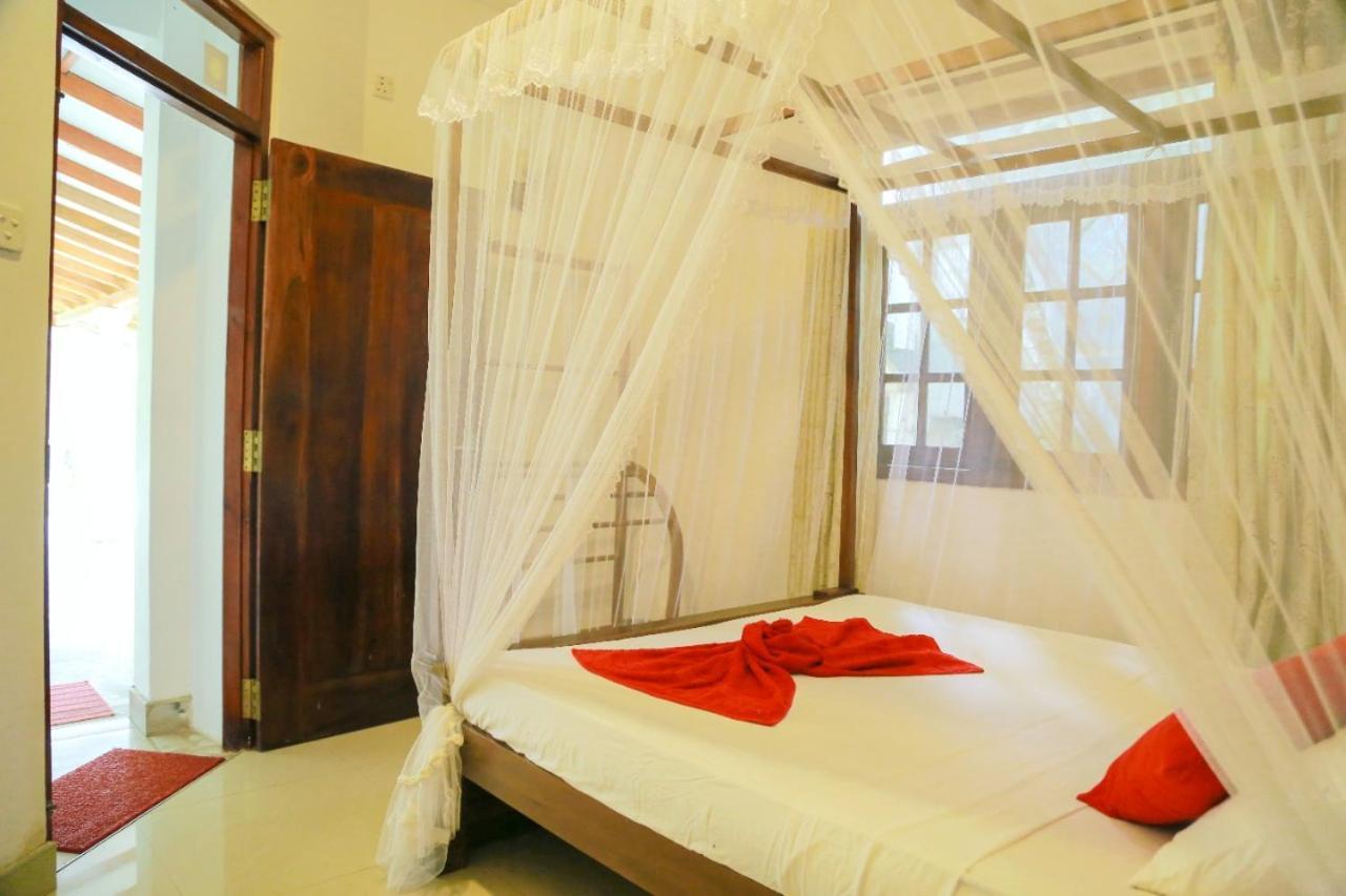 Hansi Resort Mirissa Bagian luar foto