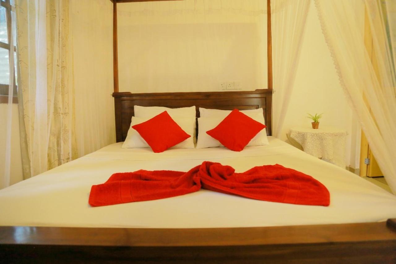 Hansi Resort Mirissa Bagian luar foto