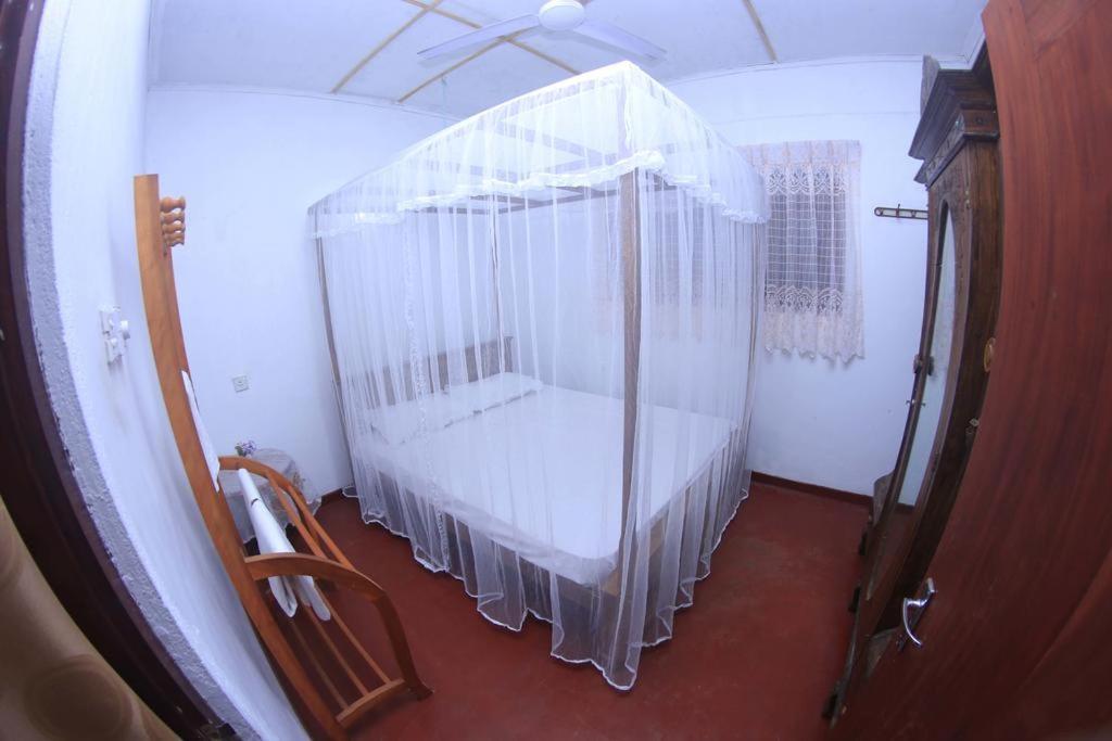 Hansi Resort Mirissa Bagian luar foto